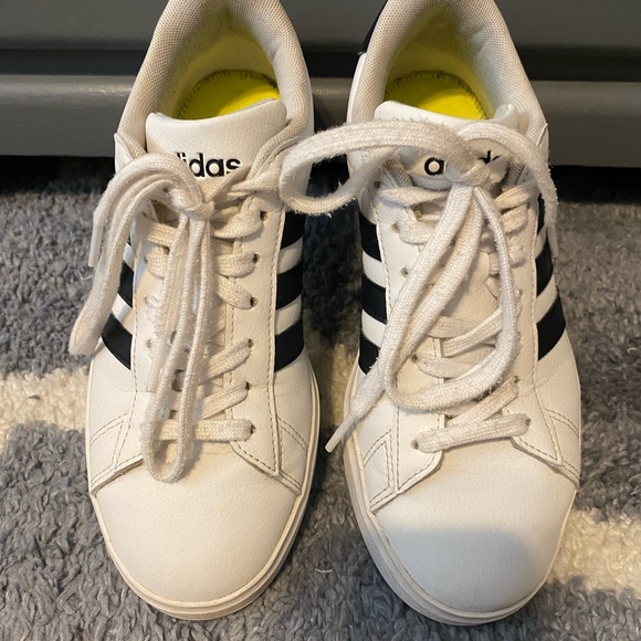 Adidas White and Yellow Sneakers - Picture 1 of 9